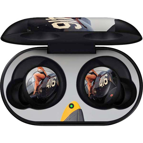1940s Navy Pin-Up Girl On Corsair Fighter Plane Galaxy Buds Skin